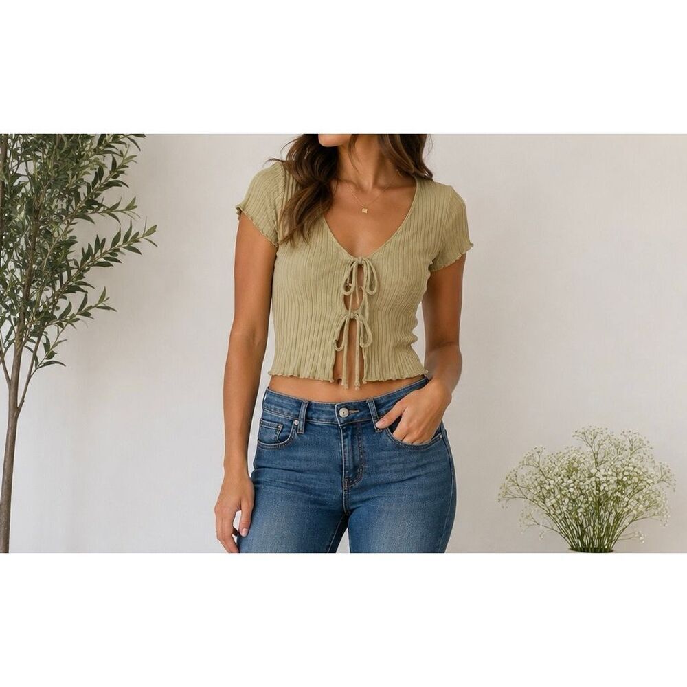 Heart & Hips Ribbed Tie Front Crop Top Sage Green Short Sleeve Size S